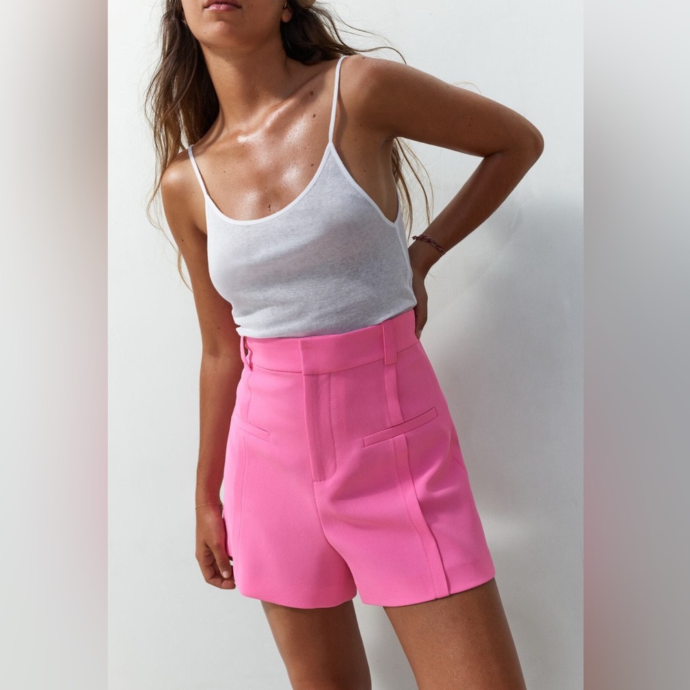 ZARA HW pink shorts